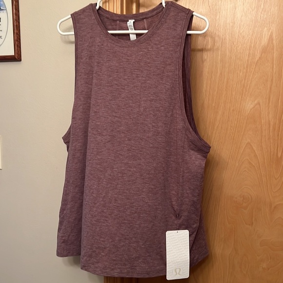 Lululemon Box it out tank - size 12 - Picture 4 of 7